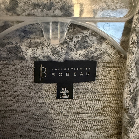 BOBEAU Light Gray Animal Print Cardigan - Picture 3 of 5